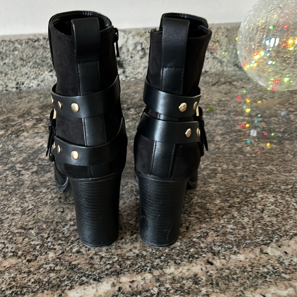 Apt 9 Black Booties - Picture 4 of 7